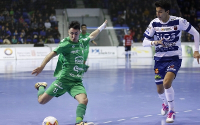 Álex Llamas té contra amb el Xota fins al 2020 | Diario de Navarra